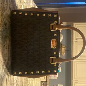 Like brand new MK purse, comes with strap to make long